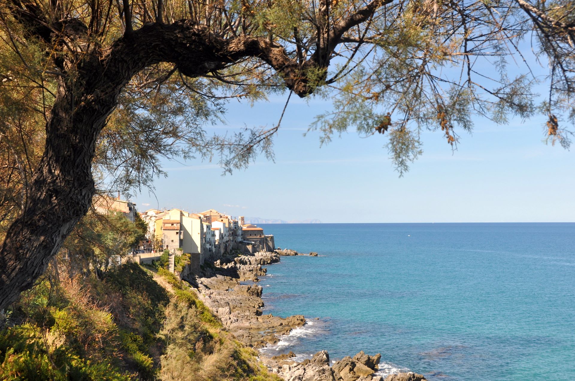 Cefalù (Photo license: CC BY 2.0)
